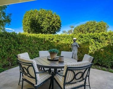 6 Exeter Court - Photo Thumbnail 22