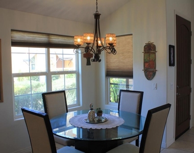 52082 Rosewood Lane - Photo Thumbnail 2