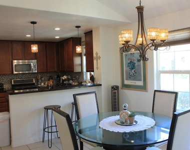 52082 Rosewood Lane - Photo Thumbnail 3