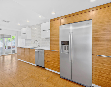 72996 Bursera Way - Photo Thumbnail 16