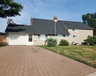 201 Sprucewood Drive - Photo Thumbnail 29