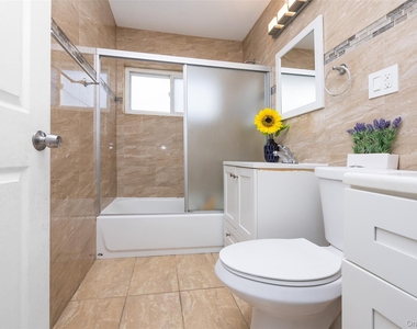 201 Sprucewood Drive - Photo Thumbnail 17