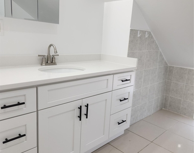201 Sprucewood Drive - Photo Thumbnail 32