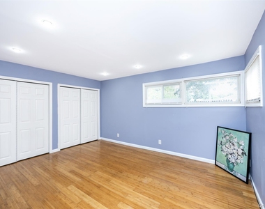 201 Sprucewood Drive - Photo Thumbnail 18