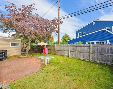 201 Sprucewood Drive - Photo Thumbnail 27