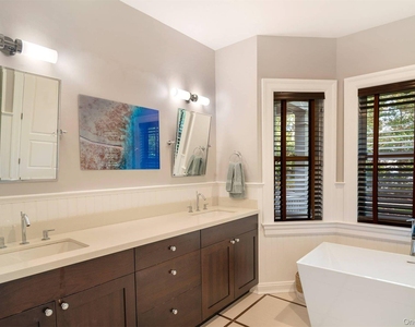 37 Arbutus Road - Photo Thumbnail 14
