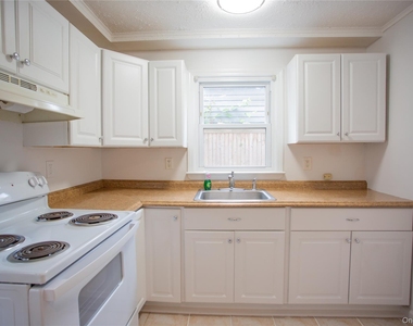 133 Cleveland Avenue - Photo Thumbnail 7