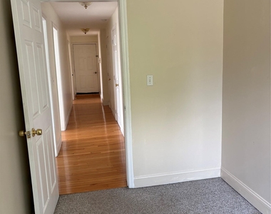 2 Morris Avenue - Photo Thumbnail 19