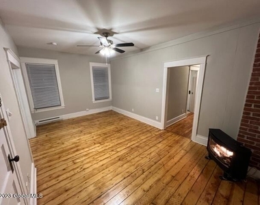26 Penrose Avenue - Photo Thumbnail 23