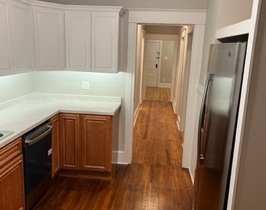 26 Penrose Avenue - Photo Thumbnail 2