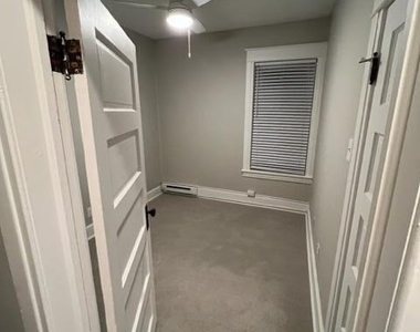 26 Penrose Avenue - Photo Thumbnail 20