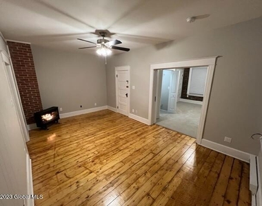 26 Penrose Avenue - Photo Thumbnail 24