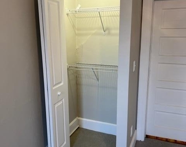 26 Penrose Avenue - Photo Thumbnail 30