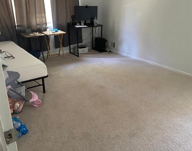 100 E Riverbend Drive - Photo Thumbnail 24