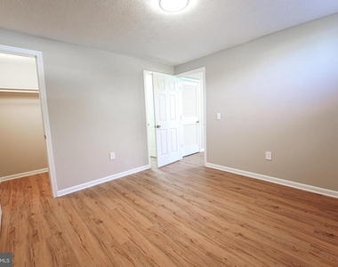 3103 Shawnee Drive - Photo Thumbnail 5
