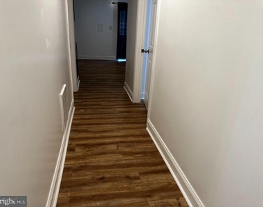 6723 Averett Court - Photo Thumbnail 14
