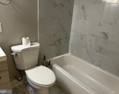 6723 Averett Court - Photo Thumbnail 17