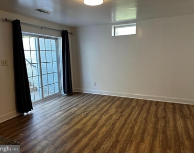 6723 Averett Court - Photo Thumbnail 1