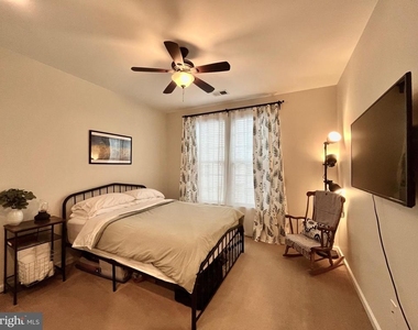 15181 Leicestershire Street - Photo Thumbnail 21