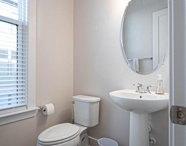 2453 Liberty Loop - Photo Thumbnail 19