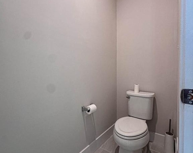 2453 Liberty Loop - Photo Thumbnail 49