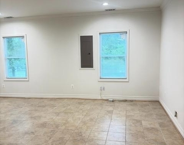 7135 Oak Ridge Road - Photo Thumbnail 11