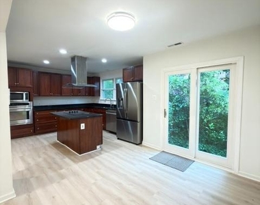 7135 Oak Ridge Road - Photo Thumbnail 16