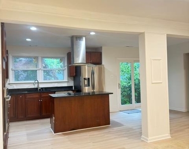 7135 Oak Ridge Road - Photo Thumbnail 12