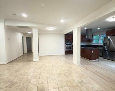 7135 Oak Ridge Road - Photo Thumbnail 15