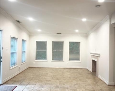 7135 Oak Ridge Road - Photo Thumbnail 6
