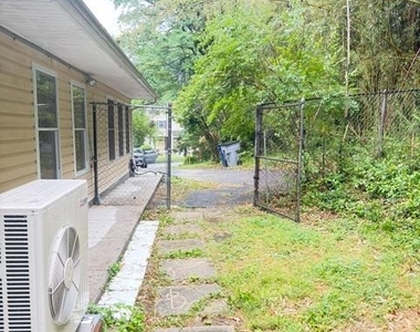 7135 Oak Ridge Road - Photo Thumbnail 37