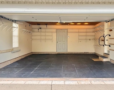 5593 Ann Peake Drive - Photo Thumbnail 14