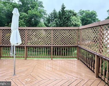 5593 Ann Peake Drive - Photo Thumbnail 7