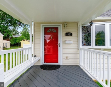 6823 Barrett Road - Photo Thumbnail 2