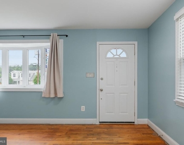 6823 Barrett Road - Photo Thumbnail 3