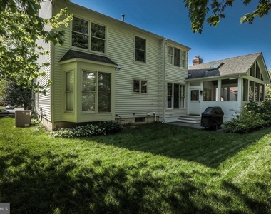 1476 Powells Tavern Place - Photo Thumbnail 47