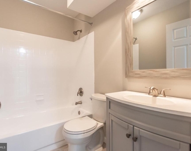 1476 Powells Tavern Place - Photo Thumbnail 29