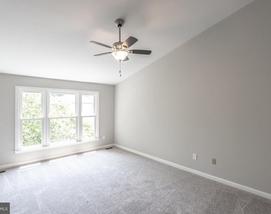 1476 Powells Tavern Place - Photo Thumbnail 36