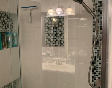 9207 Beachway Lane - Photo Thumbnail 4