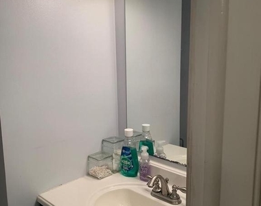 9207 Beachway Lane - Photo Thumbnail 5