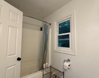 6004 Simplicity Court - Photo Thumbnail 14