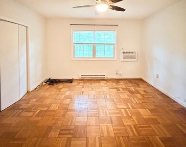 3540 Martha Custis Drive - Photo Thumbnail 18