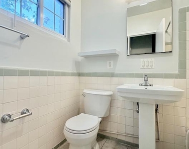 3540 Martha Custis Drive - Photo Thumbnail 14