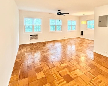 3540 Martha Custis Drive - Photo Thumbnail 7