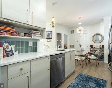 4870 Eisenhower Avenue - Photo Thumbnail 1