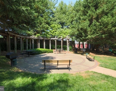 4870 Eisenhower Avenue - Photo Thumbnail 18