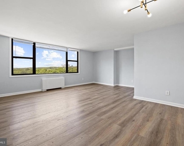 4600 Duke Street - Photo Thumbnail 6