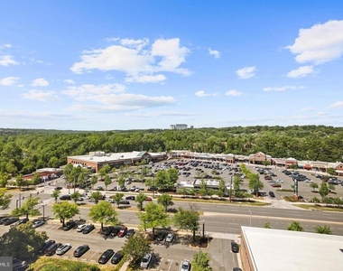 4600 Duke Street - Photo Thumbnail 12