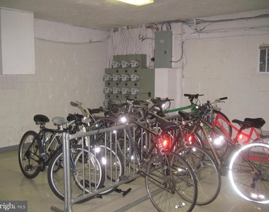 1305 N Ode Street - Photo Thumbnail 22
