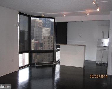 2020 Walnut Street - Photo Thumbnail 7